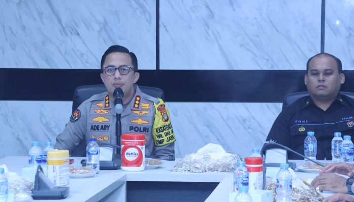 Bidhumas Polda Metro Gelar Latkatpuan Dan Beri Penghargaan 5 Personel Berprestasi 2