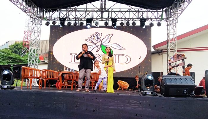Kemegahan Budaya: Lembaga Kebudayaan Depok Hadirkan Pentas Seni Kolosal di Jakarta Global University 2