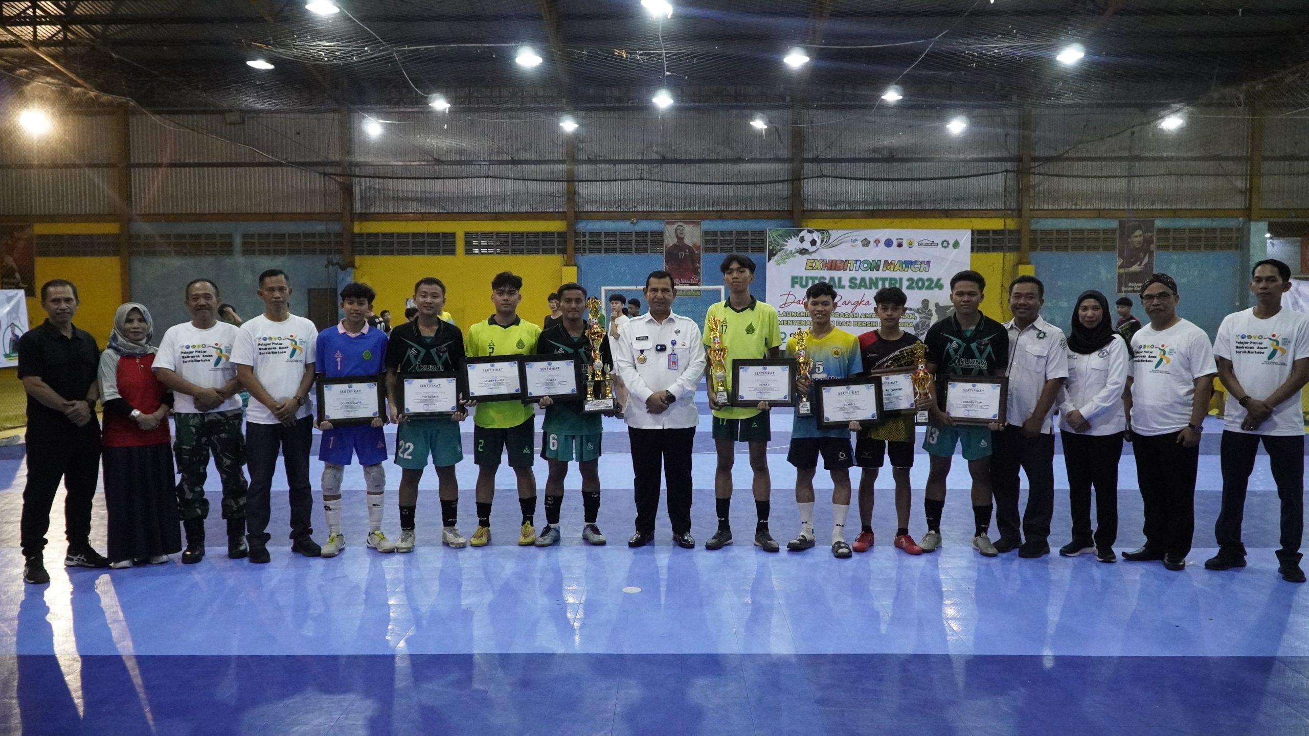 Agus Rohmat Hadiri Peluncuran Program "Madrasah Aman, Nyaman, Menyenangkan, dan Bersih dari Narkoba" di Grobogan Ditandai dengan Pertandingan Futsal Santri