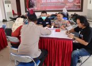 Perkuat Sinergitas TNI-Polri, Media dan Masyarakat Laksanakan Donor Darah Bersama 