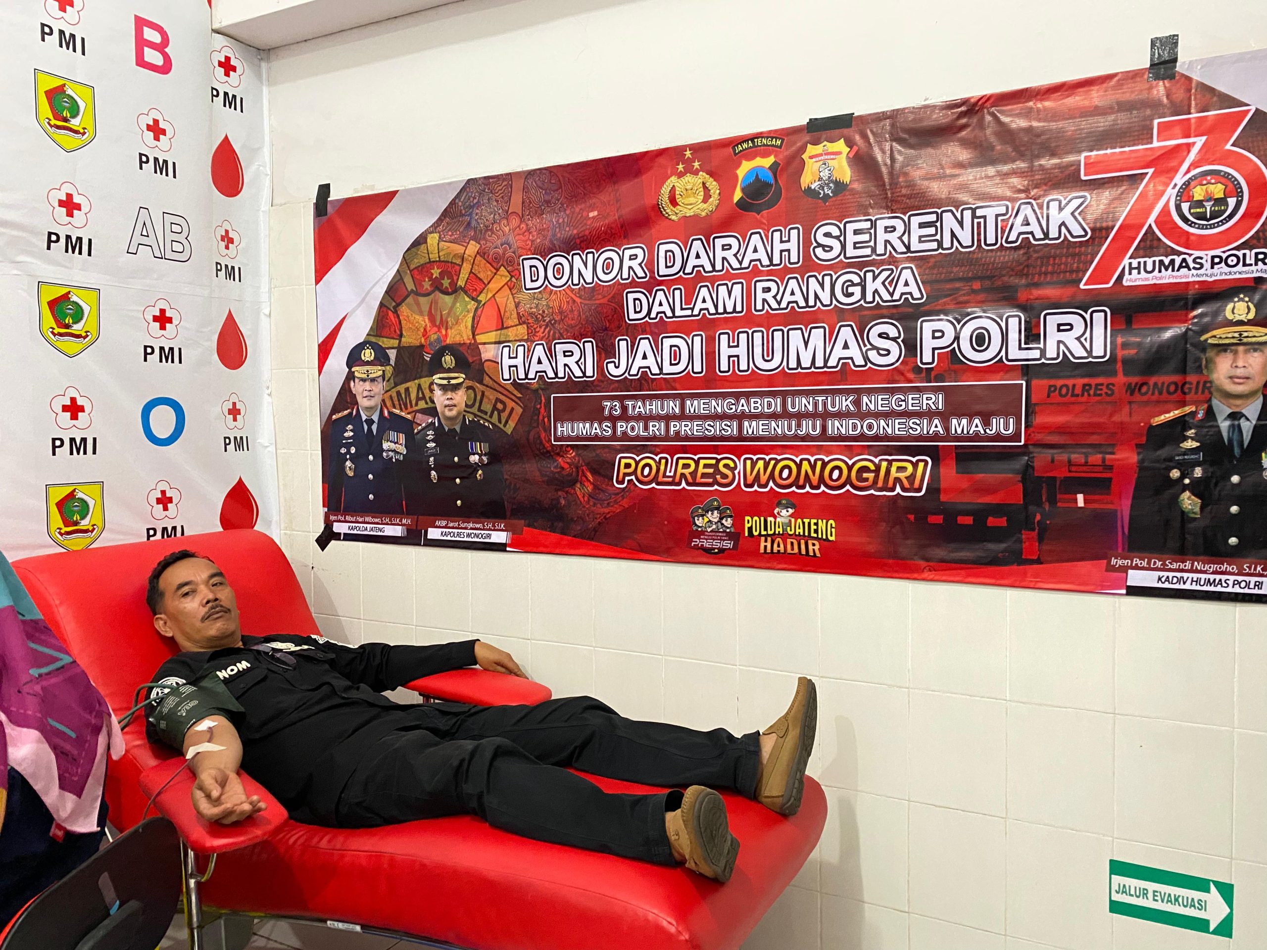 HUT Humas Polri Ke 73, Polres Wonogiri Gelar Donor Darah