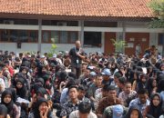 Yeremia Mendrofa Tegaskan Pentingnya Kesiapan 1000 Siswa SMKN 1 Kota Tangerang Hadapi Tantangan Industri 4.0