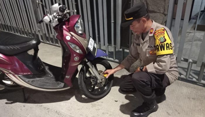 Cegah Curanmor, Polsek Grogol Petamburan Amankan Belasan Sepeda Motor dalam Kegiatan Gembok Kamtibmas 2
