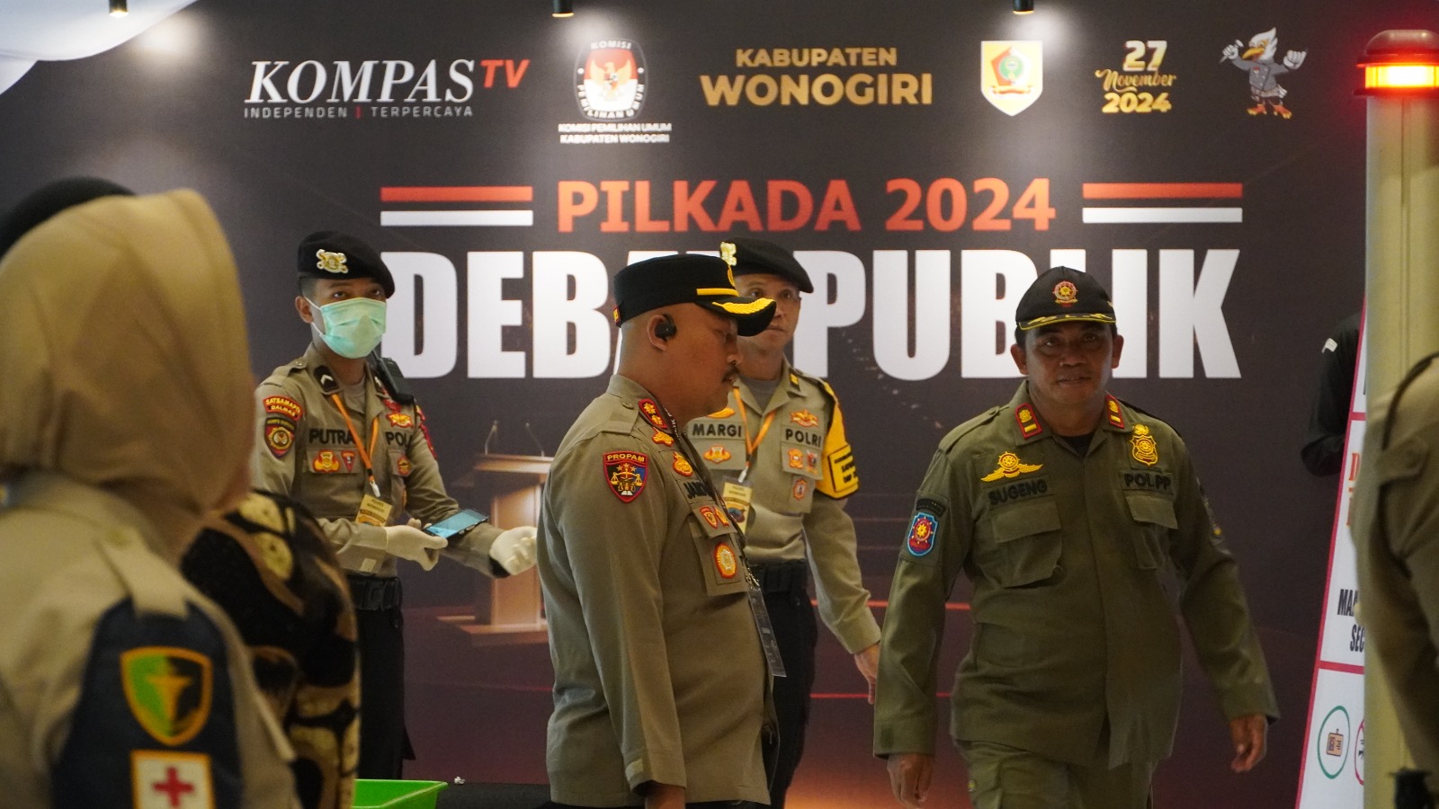 Pastikan Berjalan Lancar, Kapolres Wonogiri Pimpin Pengamanan Debat Publik Paslon Bupati Wonogiri