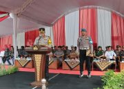 Apel Pergeseran Pasukan Polres Nganjuk, Kapolres Nyatakan Siap Amankan Tahap Pungut Hitung Suara Pilkada 2024