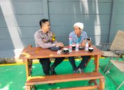 Bhabinkamtibmas Wilayah Gukum Polsek Klapanunggal Desa Bojong Giat COOLING Sistem Sambang Tokoh Masyarakat Beri Pesan dan Ajak Jaga Kamtibmad