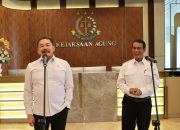Jaksa Agung : “Tidak Pandang Bulu Tindak Tegas Oknum yang Bermain Proyek !”