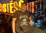 Martin Simanjuntak ” I hope your Christmas is filled with laughter and prosperity “