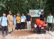 Apical Wujudkan Pengadaan Mesin Pencacah Daun Sampah Organik Untuk Hutan Kota Rawamalang Jakarta Utara