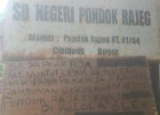 Pekerja Harian Lepas Di SDN Pondok Rajeg Cibinong Unjuk Rasa Tuntut Upah Kerja