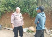 Bhabinkamtibmas Wilayah Hukum Polsek Babakan Madang Polres Bogor Giat Cooling Sistem Sambangi Tempat Wisata Sampaikan Beri Pesan Kamtibmas Cegah Gangguan Kriminalitas