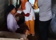 Bhabinkamtibmas Wilayah Hukum Polsek Jonggol Giat Cooling Sistem Silahturahmi sekaligus Baksos Kamtibmas Peduli Bantu Lansia