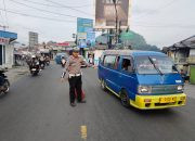 Anggota Wilayah Hukum Polsek Ciampea Polres Bogor Laksanakan Giat Cooling Sistem Pelayanan Publik Menghindari Kemacetan Lalu Lintas Dan Menekan Angka Kecelakaan Lalu Lintas