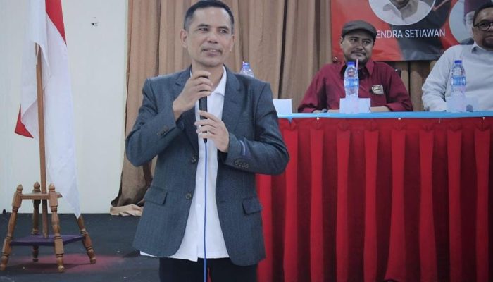 Aznil Tan Direktur Eksekutif Migrant Watch, dalam Konsolidasi JAMIN *(Jaringan Aktifis Migrant Indonesia)* di Gedung Juang Sabtu (28/2/25).