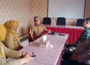 Sinergitas TNI Polri Wilayah Hukum Polsek Ciampea Bersama Kepala Desa Ciampea Giat Cooling Sistem Silahturahmi Ke Kantor Pusat Kesehatan Masyarakat Desa/Puskesmas Desa Ciampea Monitoring Wilayah Dialog Kamtibmas