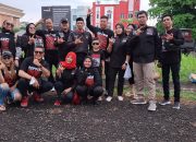 Repdem Bagikan 200 Box Takjil Gratis Pada Pengendara Yang Melintas di Jalan Pahlawan Seribu Tangerang Selatan