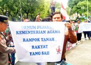 Kementerian Agama Bungkam, Ratusan Massa Laskar Merah Putih Geruduk Gedung Kemenag