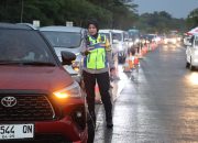 Volume Arus Balik Mulai Terasa, Polres Semarang Terapkan Buka Tutup Rest Area