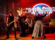 Sukatani Kembali Lantang lewat Lagu “Tumbal Proyek”