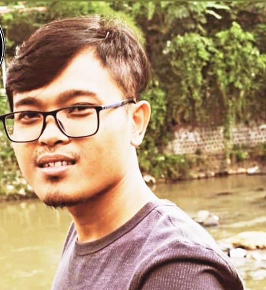 Shandy Ketua KSB (Kreatif Sinergi Bogor), menyayangkan Aksi diwarnai Vandalisme Cagar Budaya Jumat (22/8/2025)