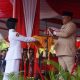 Bupati Bogor Serahkan Tanda Kehormatan Presiden: ASN Berprestasi Jadi Teladan Pengabdian
