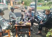 Jaga Kondusivitas, Bhabinkamtibmas Polsek Cijeruk Rutin Sambangi Warga