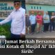 Agus Koni : Jumat Berkah Bersama Team 17, Bagikan Nasi Kotak di Masjid Al’ Ikhsan Kebon Sirih!  