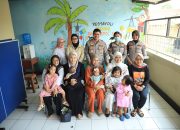 SPPG Polda Jabar Terus Beri Manfaat Bagi Masyarakat, Pastikan Higienitas Lewat Pemeriksaan Ketat