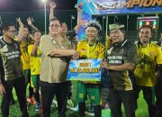 Tim Legend Tarakan Rebut Piala Gubernur Kaltara, Ketua Umum KMSI Pusat Tutup Turnamen Sepakbola Mini U-50