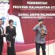 Wakili Gubernur Zainal Paliwang, Kepala DKISP Kaltara Terima Penghargaan di Ajang “Indonesia Kita Awards 2025”