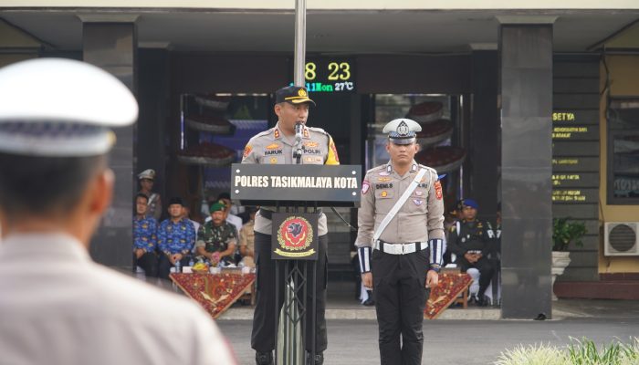 Kapolres Tasikmalaya Kota Pimpin Apel Gelar Pasukan Operasi Zebra Lodaya 2025 untuk Wujudkan Kamseltibcarlantas Menjelang Natal dan Tahun Baru