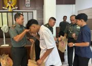 Danpussimpur Kodiklatad Turut Menyalurkan Santunan pada Kegiatan Bakti Sosial HUT ke-31 Kodiklatad