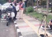 Bhabinkamtibmas Kel. Kebon Pisang melaksanakan giat Jumat berbagi ‎