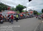 Polsek Jatiroto Amankan Pasaran Legi di Terminal Non Bus, Arus Lalu Lintas Lancar