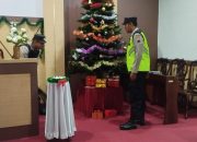 Polri Hadir Jaga Kenyamanan Ibadah Natal, Gereja di Tasikmadu Disterilisasi Sejak Dini