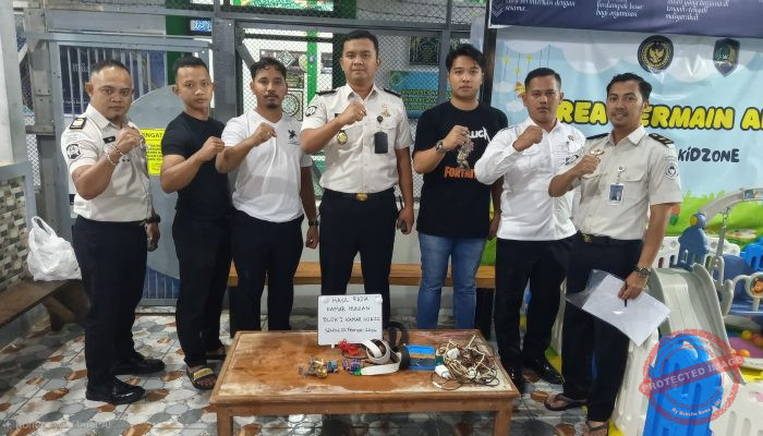 Razia Kamar Lapas: Menyisir Sudut-sudut Tersembunyi untuk Jaga Ketertiban dan Keamanan