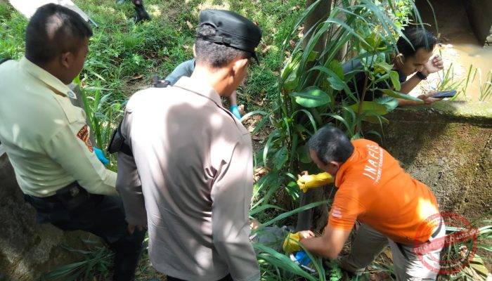 Mayat Perempuan Tanpa Identitas Ditemukan di Saluran Air KJIE Karawang