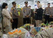 Kapolres Kudus Turun Langsung Cek Stok dan Kelayakan Makanan Jelang Lebaran