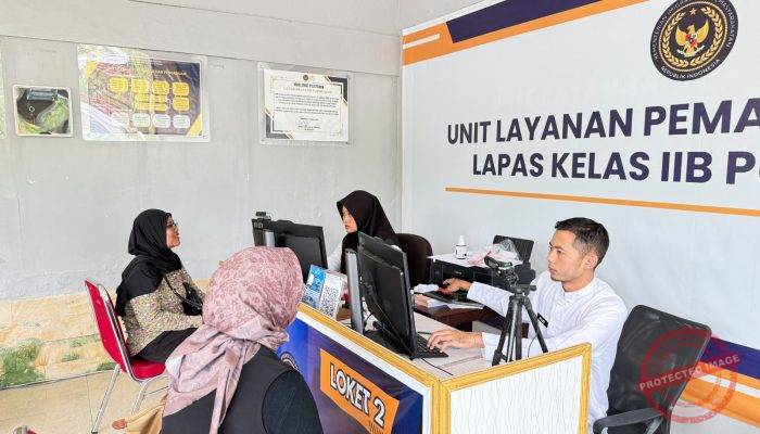 Rajut Rindu di Bulan Suci (Part 2), Warga Binaan Lapas Purwodadi Buka Puasa Bersama Keluarga