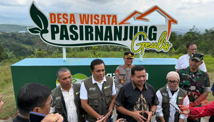 Wujudkan Kemandirian Ekonomi Desa, Pegadaian Jabar Resmikan Desa Pasirnanjung Geulis Sebagai Desa Binaan Pertama di Jawa Barat
