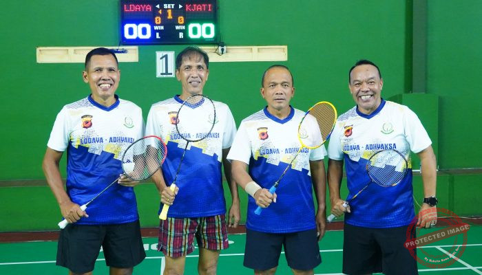 ‎Kapolda Jabar dan Kajati Jabar Tanding Bulu Tangkis di Acara Farewell, Perkuat Sinergi Penegakan Hukum