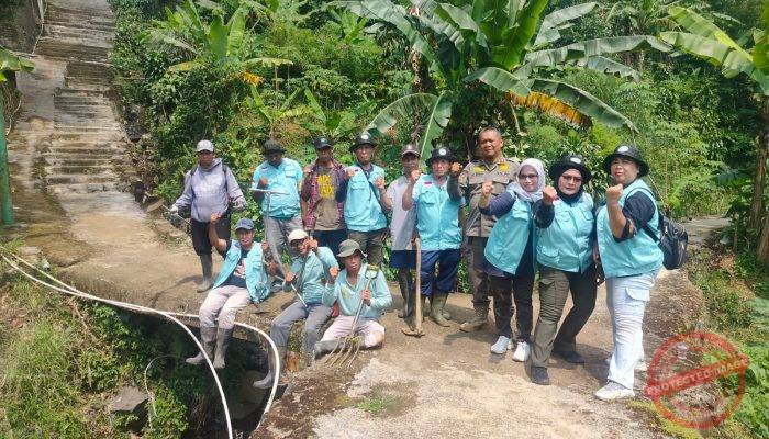 FKMGS dan POLU Net Sink 2030: Menanam Pohon, Menumbuhkan Kesadaran Menjaga Bumi