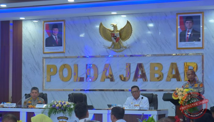 Kapolda Jabar Buktikan Kesuksesan Pengamanan Zero Conflict 95 Ribu Buruh pada May Day