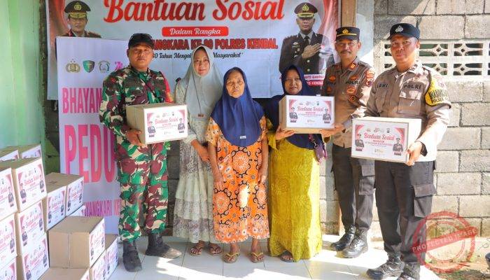 Polres Kendal Gelar Bakti Sosial Kesehatan dan Bansos di Jatirejo, 50 Warga Terima Bantuan