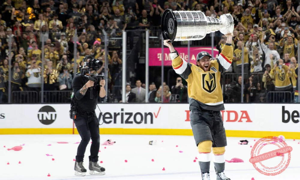 Hurricanes vs Golden Knights: Pertarungan Sengit di Stanley Cup Final 2026