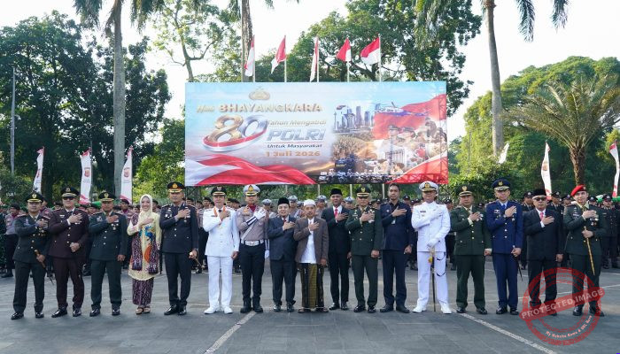 Hadiri Hari Bhayangkara ke-80, Adityawarman Apresiasi Kinerja Polri