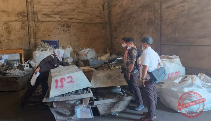 Kejaksaan Sita 104 Ton Timah Milik Terpidana Tamron alias Aon, Siap Dilelang untuk Pulihkan Kerugian Negara