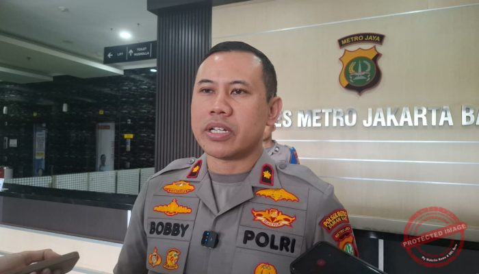 Aksi Cepat Polisi Amankan Pelaku Jambret di Kota Tua, Tuai Apresiasi WNA Prancis: “Thank You Police”