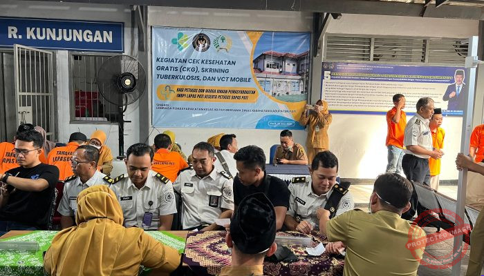 Lapas Pati Gandeng Dinas Kesehatan dan Dokter Polresta Pati Gelar Cek Kesehatan Gratis bagi Petugas dan Warga Binaan