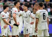 Kevin Diks dan Nico Elvedi, bek Borussia Moenchengladbach